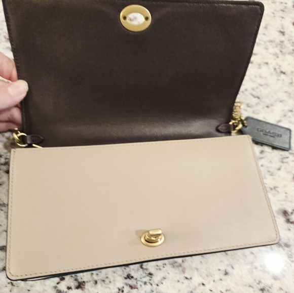 Authentic Coach Riley Chain Clutch in Colorblock ( Excellent Vintage Condition) - Picture 5 of 16